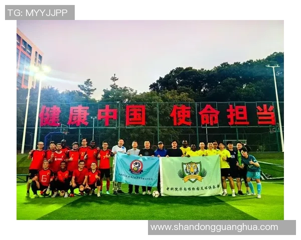 NBN球星绿茵赛场纵横驰骋展现非凡足球魅力与无限激情