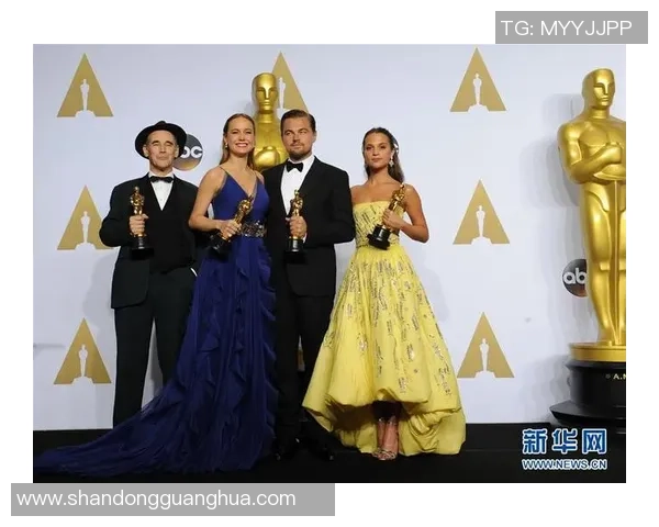 当今世界足球运动员谁是顶级球星并主宰足坛的真正巨星