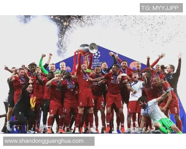 7月3日生日足球明星盘点 他们的球场传奇与辉煌成就