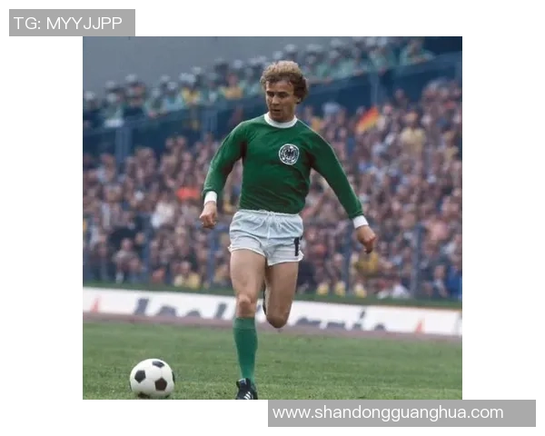 德国足球巨星回顾：辉煌成就与时代影响的深度分析