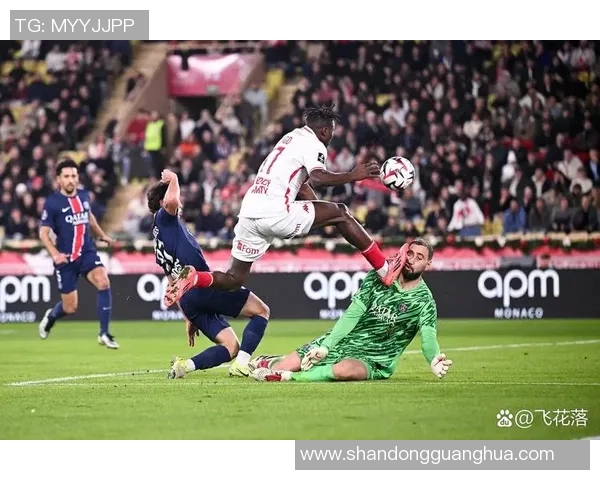 足球历史十大最惨受伤球星盘点 揭秘他们背后的痛苦与坚韧 足球历史十大最惨受伤球星盘点 揭秘他们背后的痛苦与坚韧